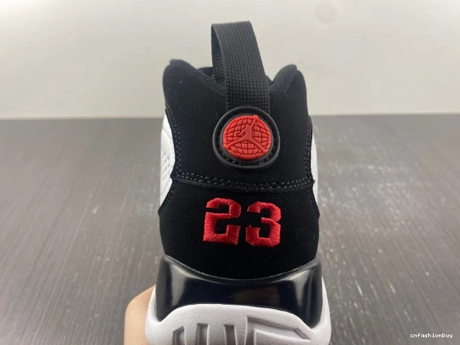 302370-112 Space Jam Jordan Air OG 9 0924